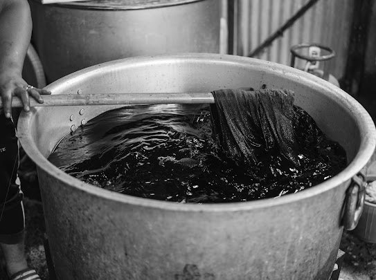 Pashmina Dyeing